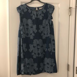 Loft Dress Size M